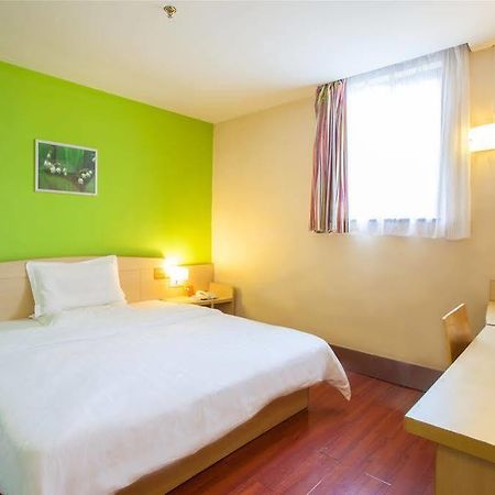 7 Days Inn Canton Extérieur photo