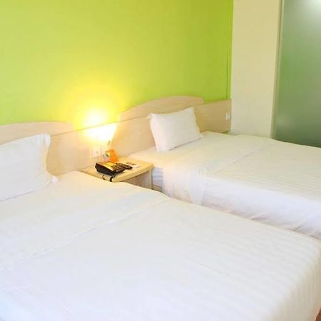 7 Days Inn Canton Extérieur photo