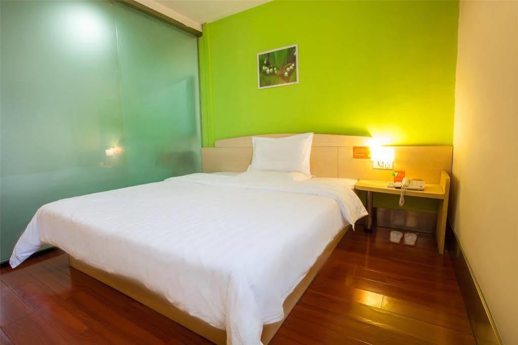 7 Days Inn Canton Extérieur photo