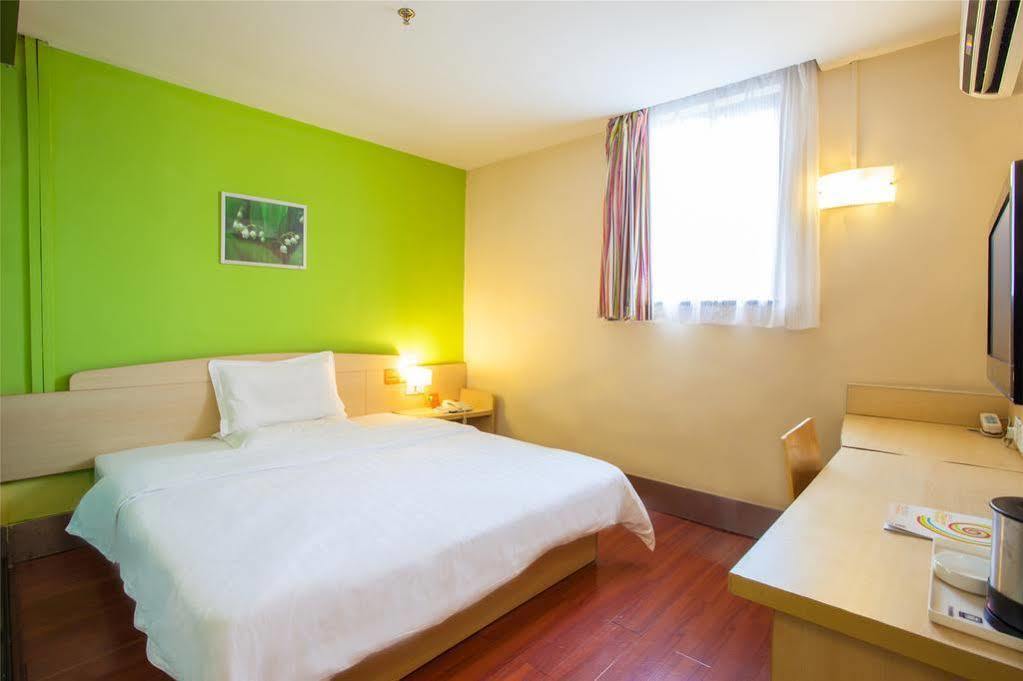 7 Days Inn Canton Extérieur photo